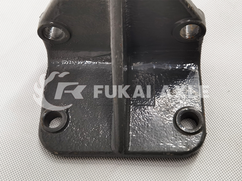 Stabilizer Bar Bracket For Sinotruk Howo Truck Spare Parts WG9725682132