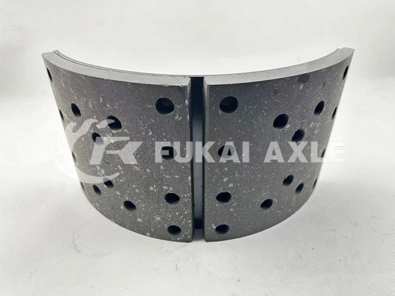 Supplier Brake Shoe for Iveco Heavy Truck Parts 2992120 Brake Lining