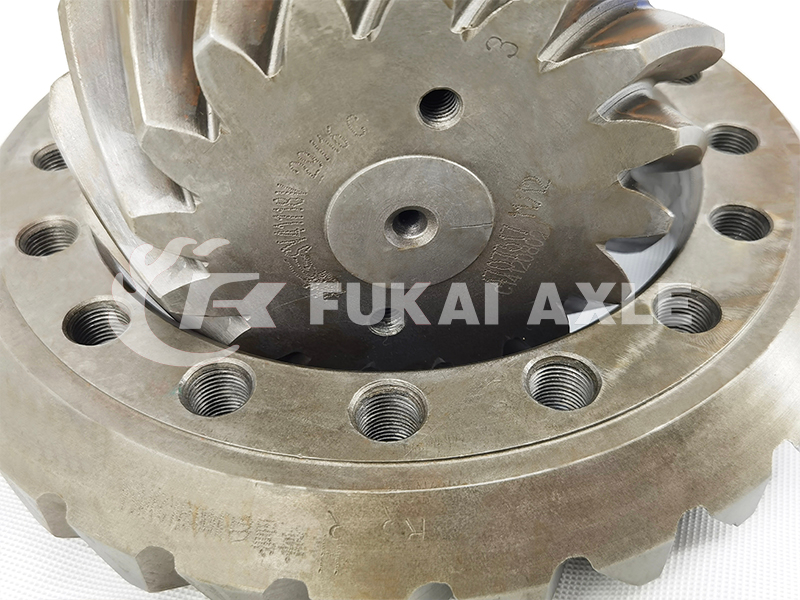Middle Bridge Basin Angle Gear For Sinotruk Steyr Truck Spare Parts WG7121320252