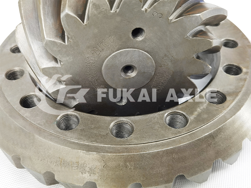 Middle Bridge Basin Angle Gear For Sinotruk Steyr Truck Spare Parts WG7121320252