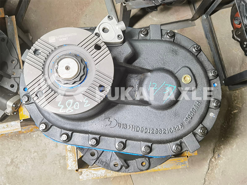 Delong HDZ425 Intermediate Axle Main Reducer Assembly For Shacman Delong Truck Parts