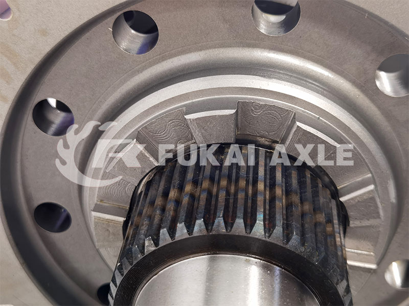 Differential Assembly Input Shaft For Saic Hongyan Genlyon H6A Axle Truck Spare Parts WS2510C201/3 2510-0110