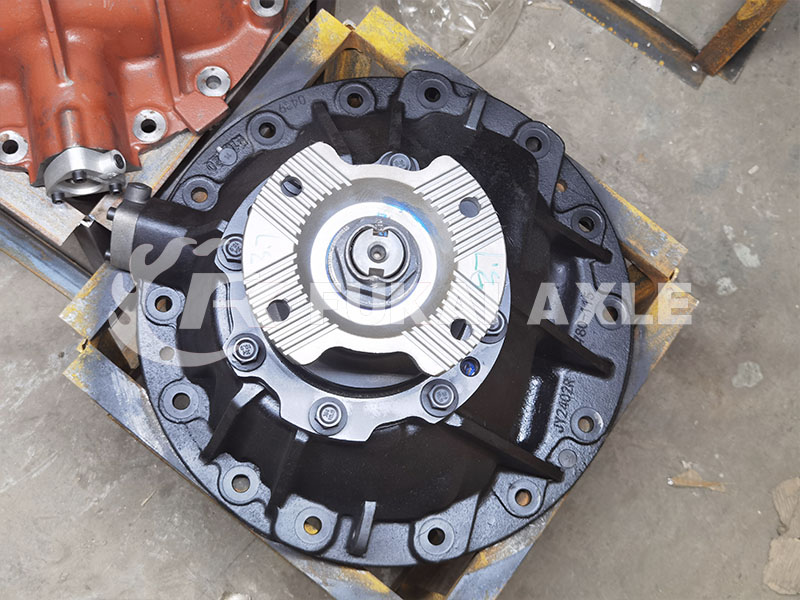 Rear Axle Main Reducer Assembly For Foton Auman Truck Spare Parts JY2402R782-010-FT2 R2402R782-010FT2A1383