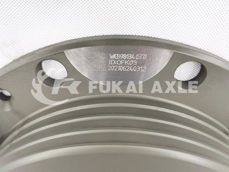 New AC16 Wheel Edge Assembly For Sinotruk HOWO Auto Truck Parts AZ9981340370