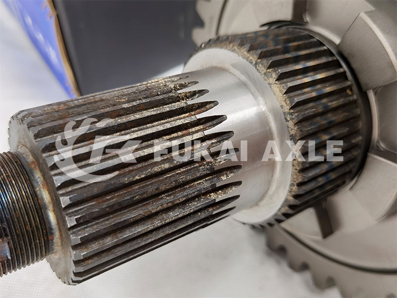 Differential Assembly Input Shaft For Saic Hongyan New KingKan H8B Axle Truck Spare Parts 42119549 5801606629