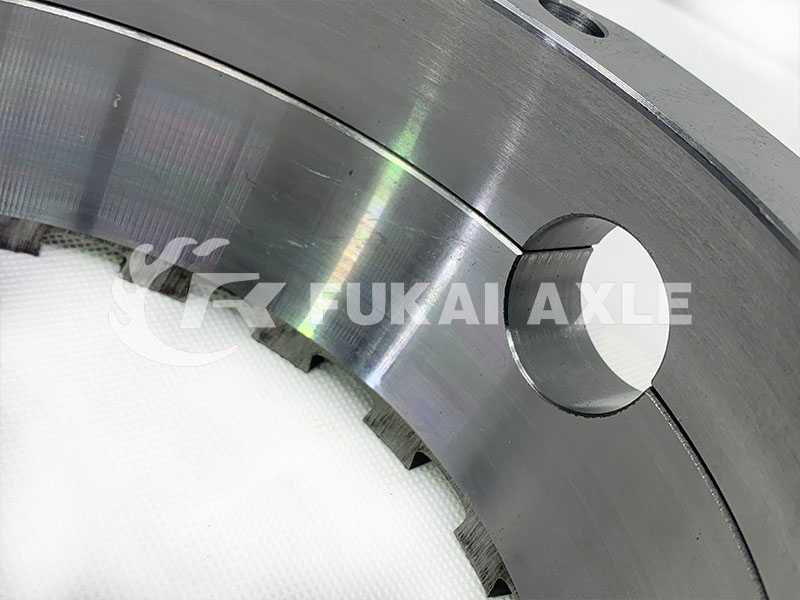 Differential Shell Between Axles For Fuwa Truck Parts AZ0042M0-8