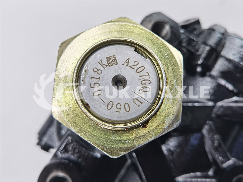 Power Steering Gear For Shacman Delong F2000 F3000 Truck Spare Parts DZ95259470095