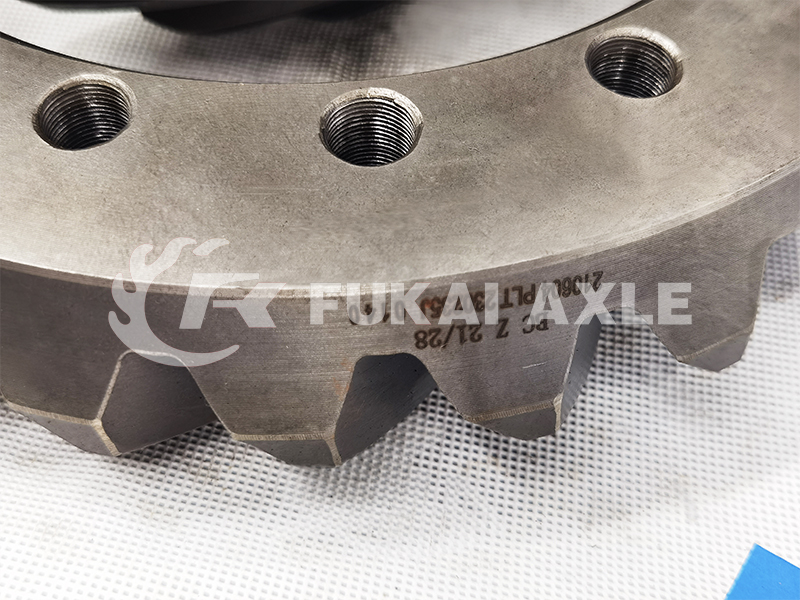 Middle Bridge Basin Angle Gear For Shamcan DelongTruck Spare Parts 81.35199.6535