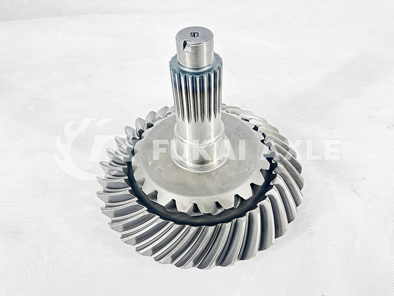 Middle Axle 21/34 Crown Wheel pinion For Iveco Trcuk spare parts 42103081/42114597