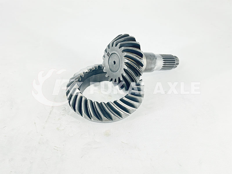 27/18 Crown Wheel Pinion 3553504739 for Mercedes Benz Truck Spare Parts