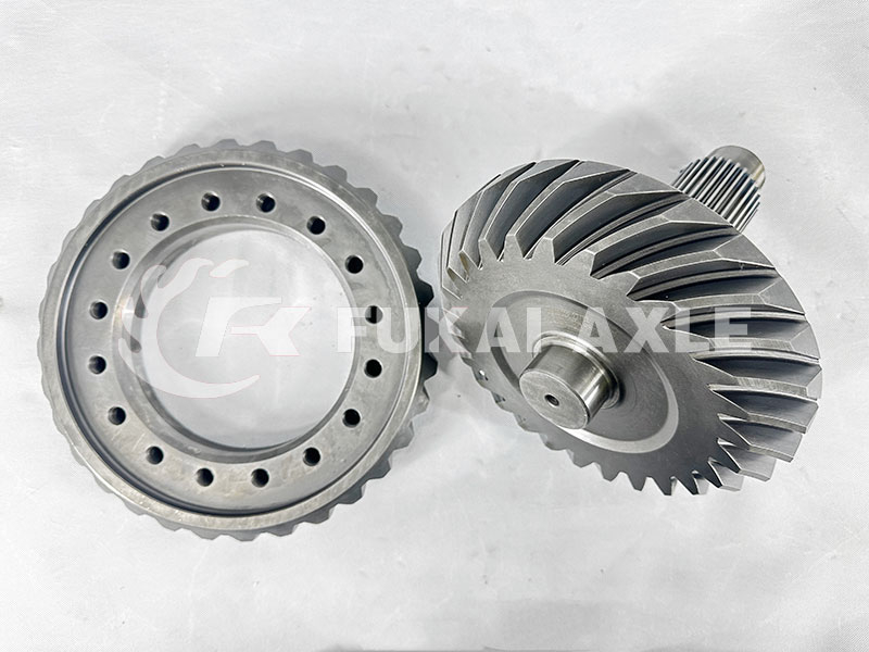 27/32 Middle Axle Crown Wheel Pinion For Iveco Trcuk Spare Parts 42127675/42129181/5801765231