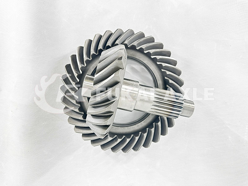 Middle Axle 21/34 Crown Wheel pinion For Iveco Trcuk spare parts 42103081/42114597