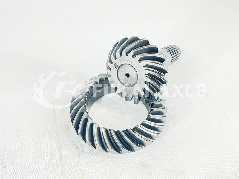 27/18 Crown Wheel Pinion 3553504739 for Mercedes Benz Truck Spare Parts