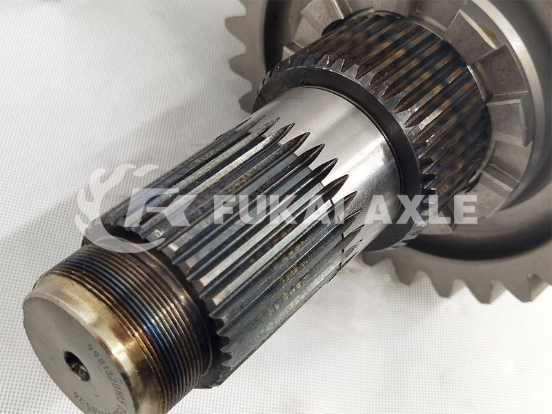 Input Shaft Assembly Differential For Saic Hongyan Hi-Torque Axle Truck Spare Parts 2510-0110-5801271495