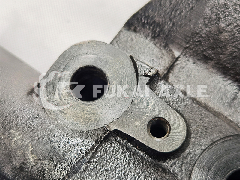 Front Pump Bracket For Foton Auman Truck Spare Parts