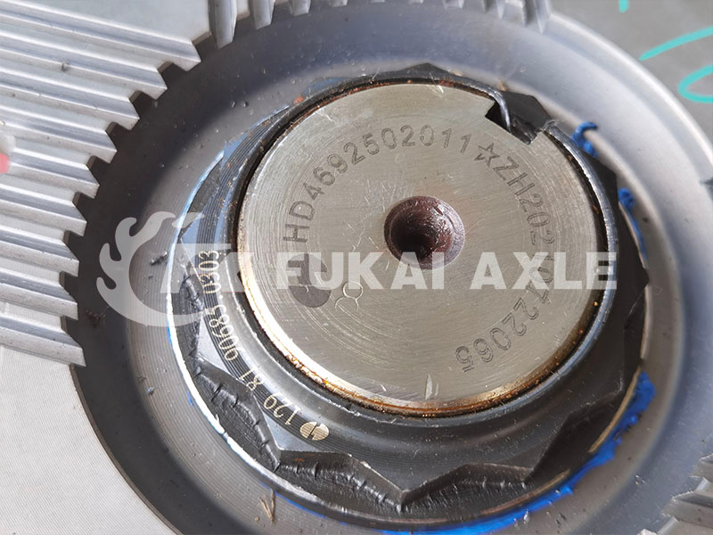 Intermediate Axle Main Reducer Assembly For Shacman Delong Truck Parts